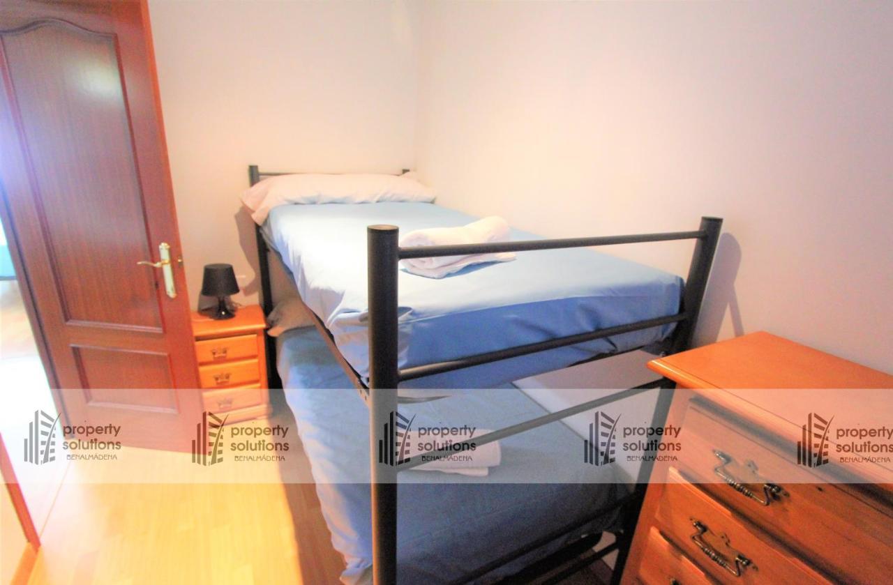 La Carihuela - Apartamento De 3 Dormitorios -A 300Mtrs De La Playa Torremolinos Zewnętrze zdjęcie